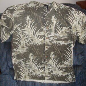 Robert Stock 100% Silk Shirt Size Medium